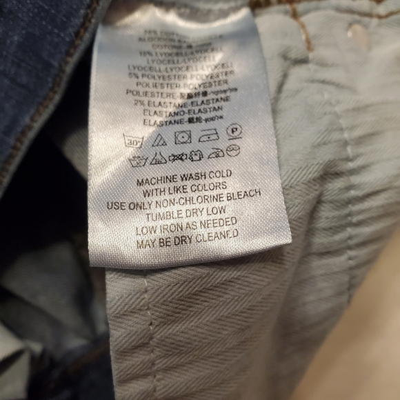 Free People Womens Distressed Raw Hem Cropped Jeans Dark Wash Button Fly Size 28 - Picture 5 of 5